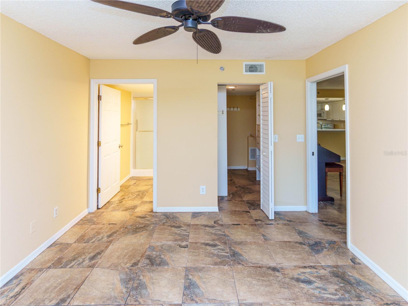 9510 HARBOR GREENS WAY #207, SEMINOLE, FL, 33776