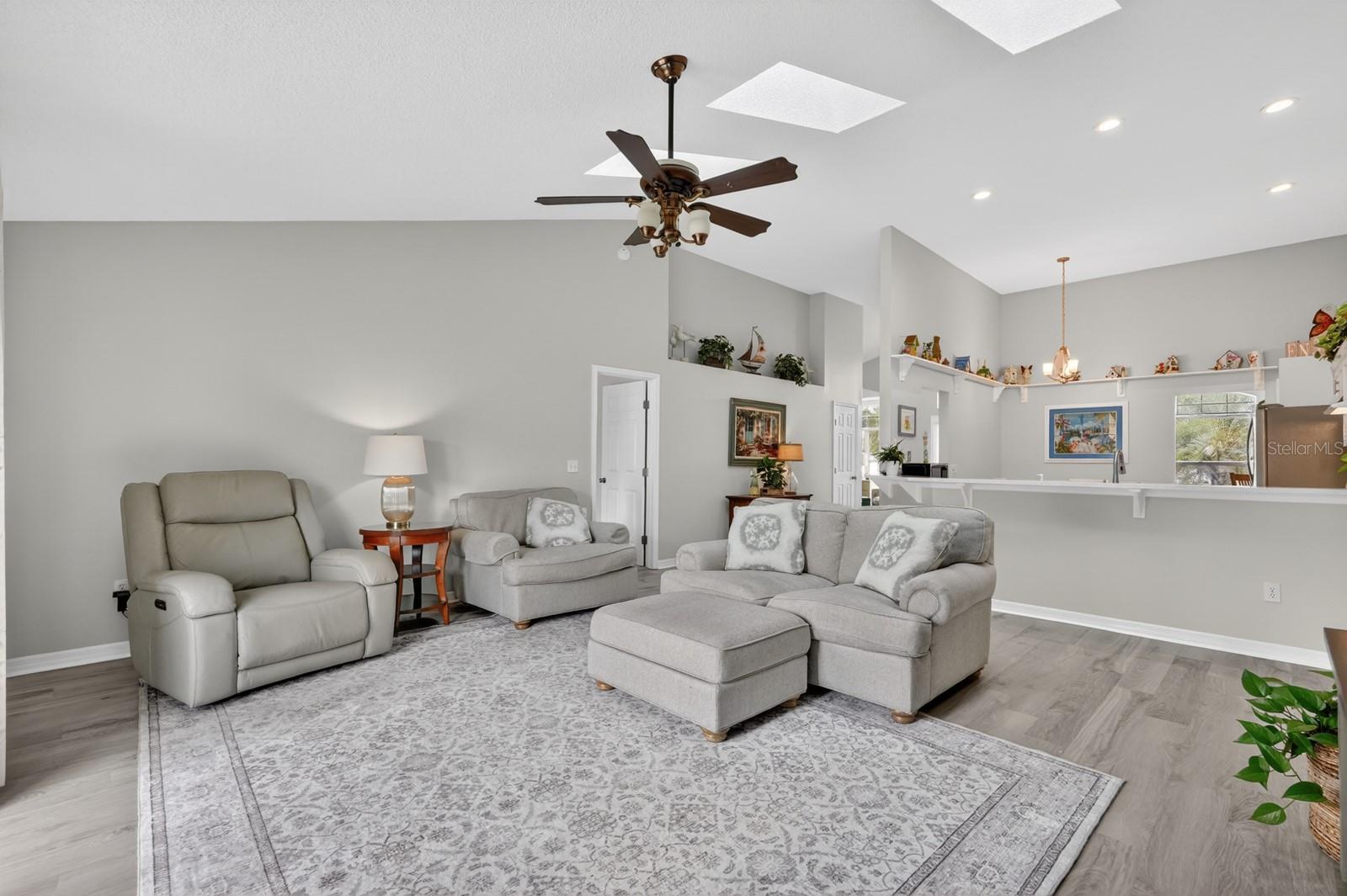 1349 N WEMBLEY CIR, PORT ORANGE, FL, 32128