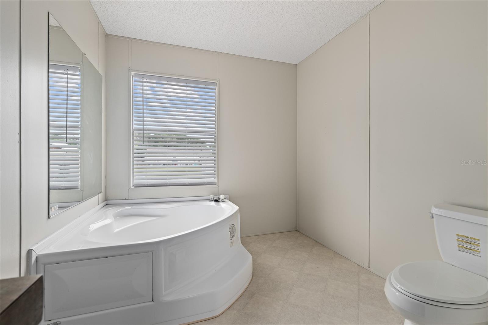 3511 S PALM AVE, PALATKA, FL, 32177