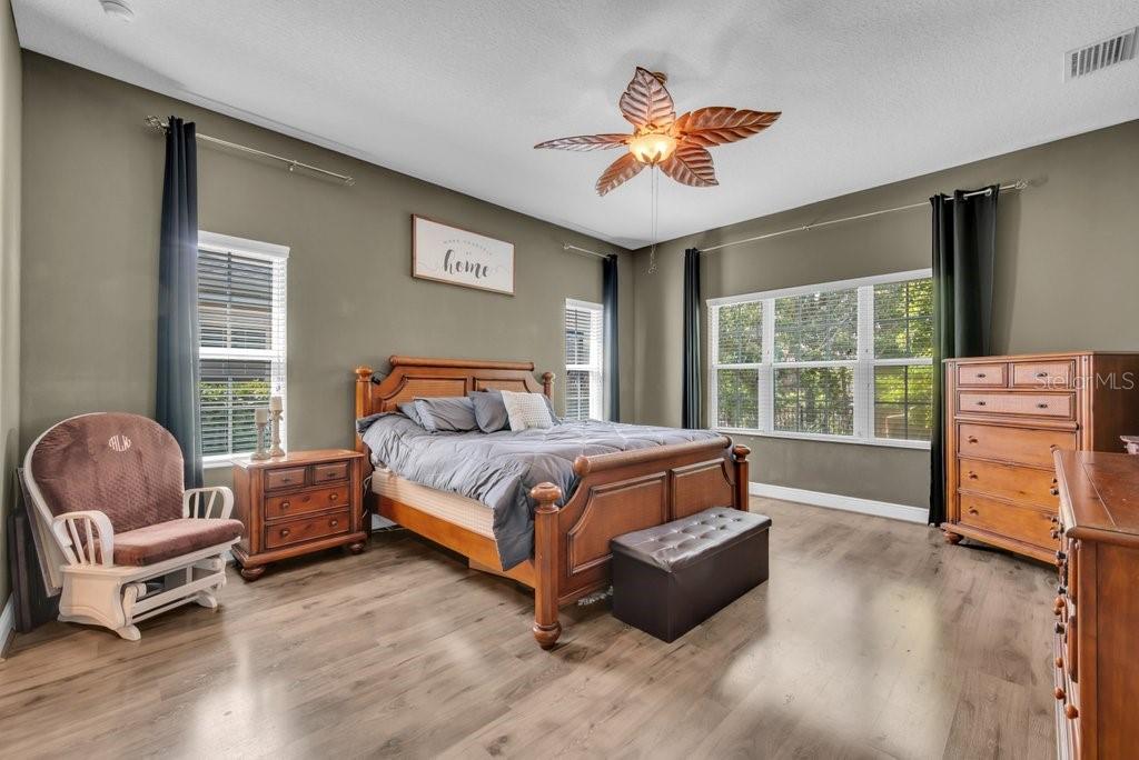 15409 STARLING CROSSING DR, LITHIA, FL, 33547