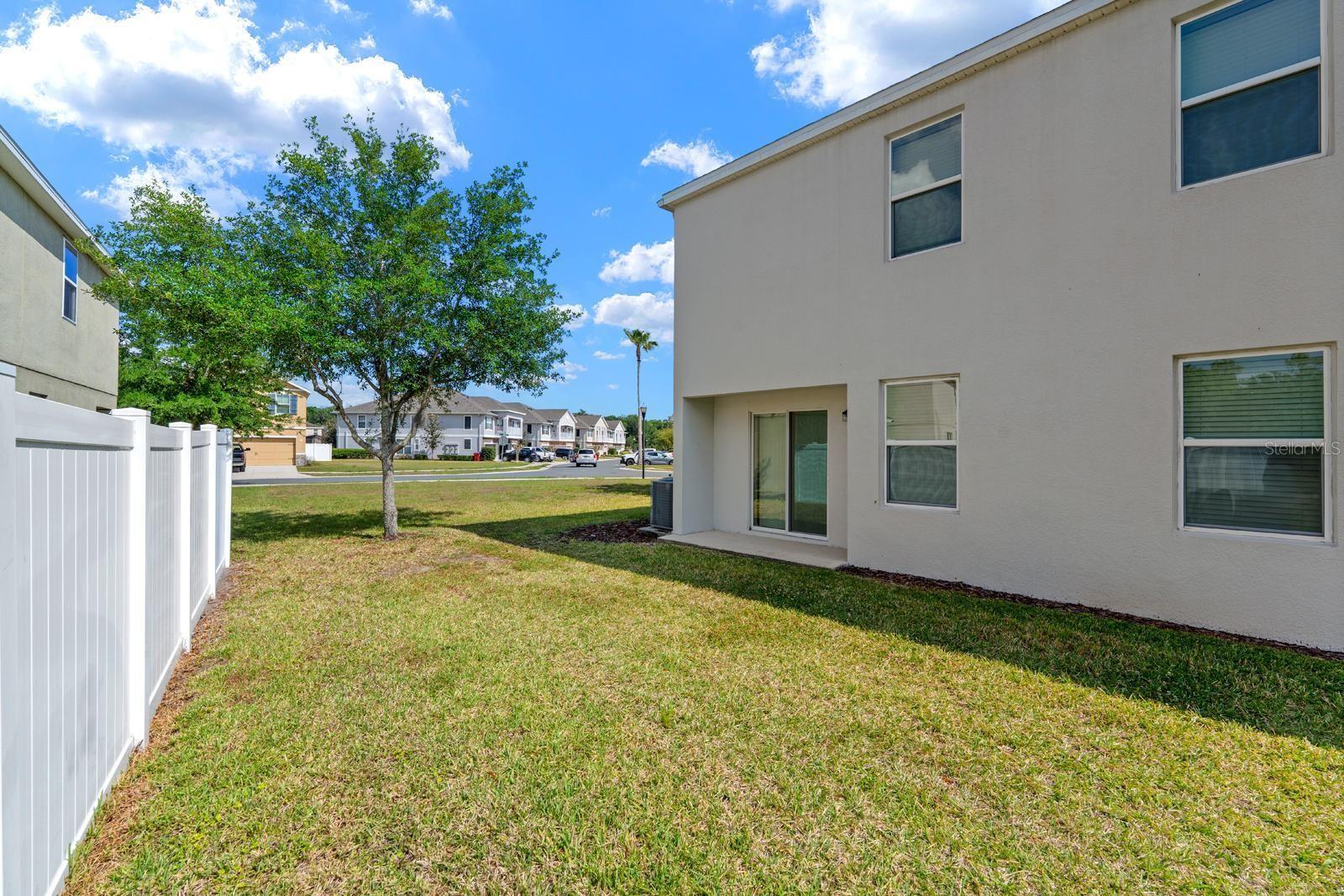 824 ASHENTREE DR, PLANT CITY, FL, 33563