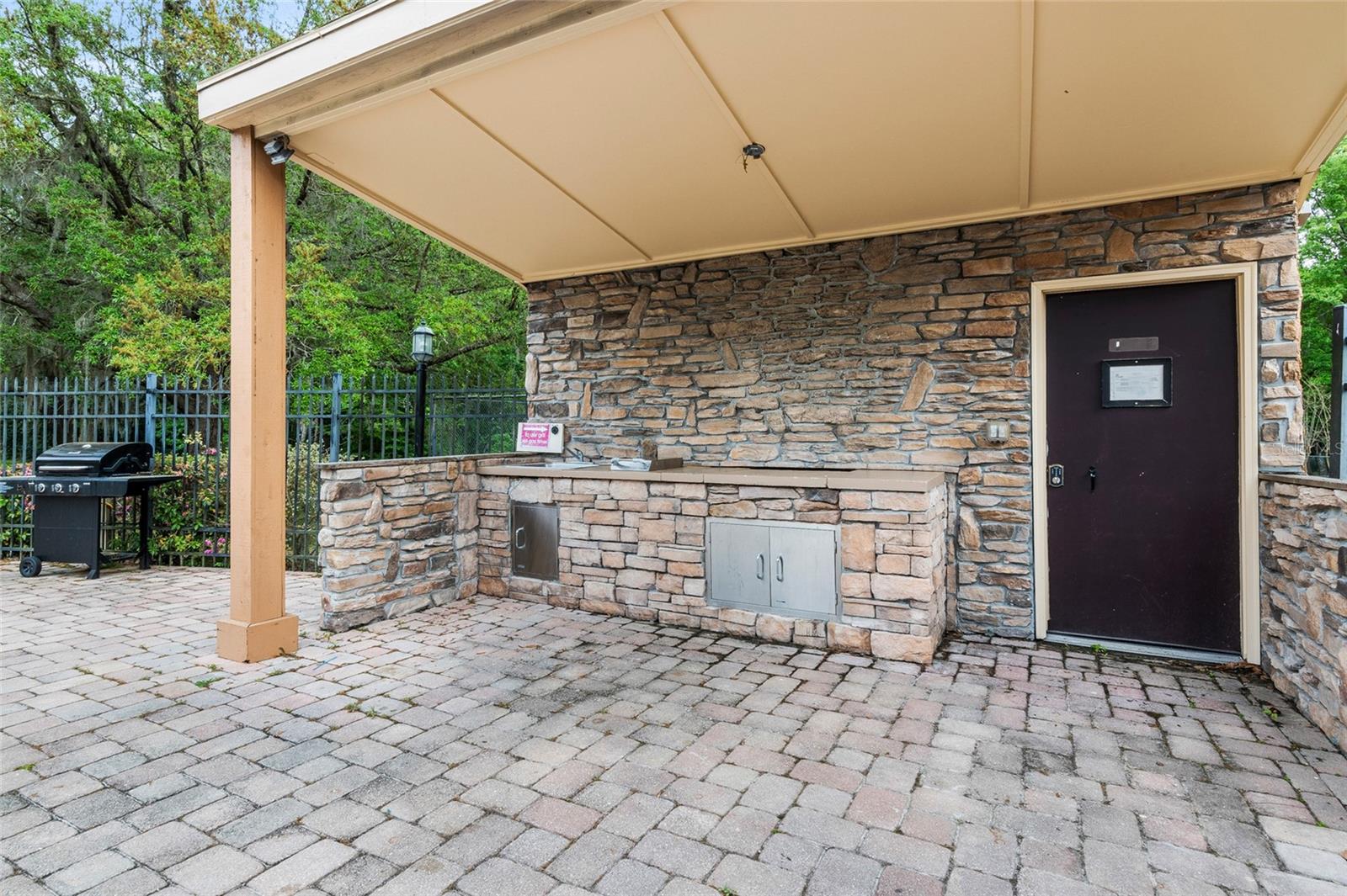 1810 NW 23RD BLVD #Bldg 5, 211, GAINESVILLE, FL, 32605