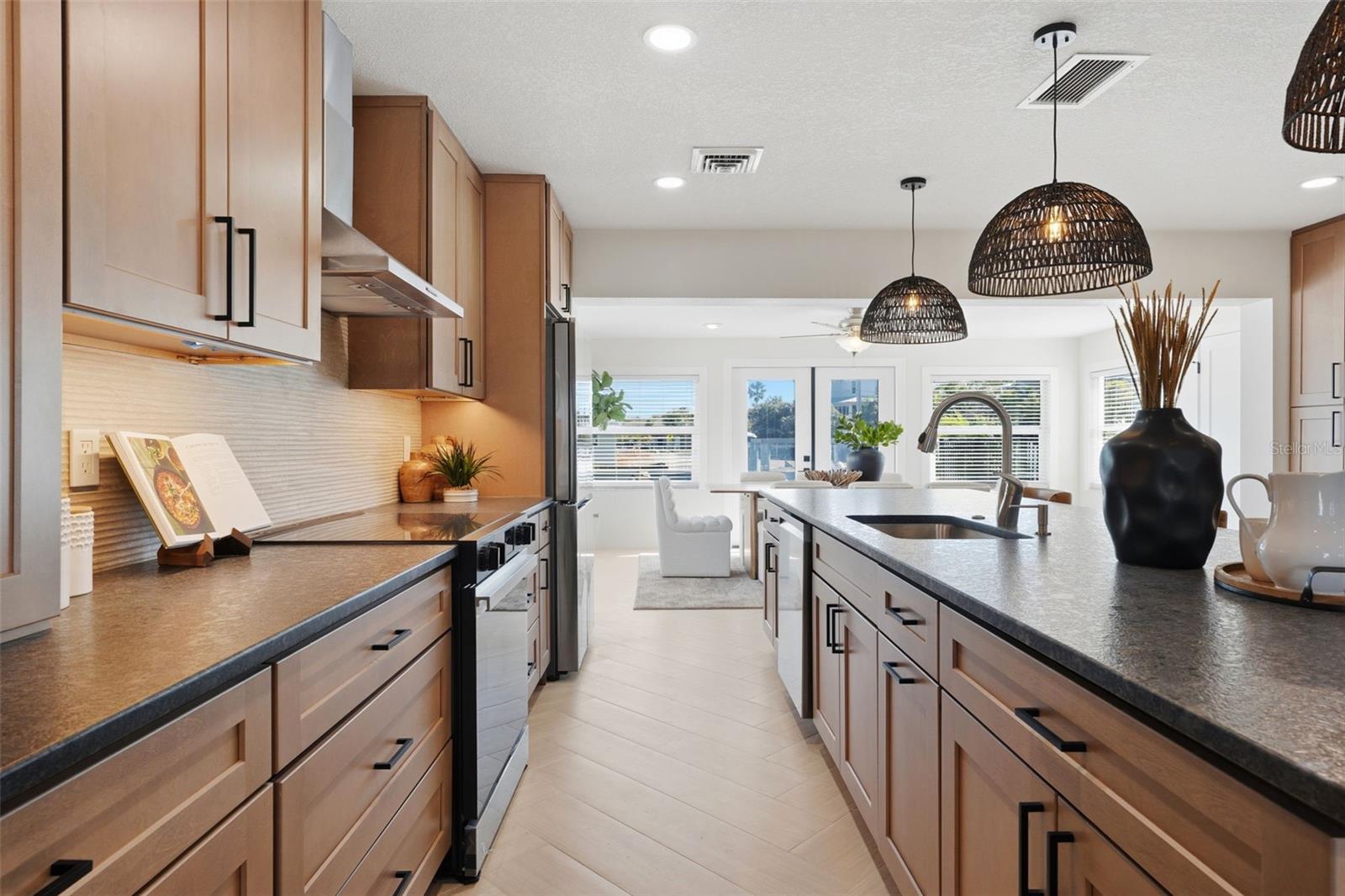 501 65TH ST, HOLMES BEACH, FL, 34217