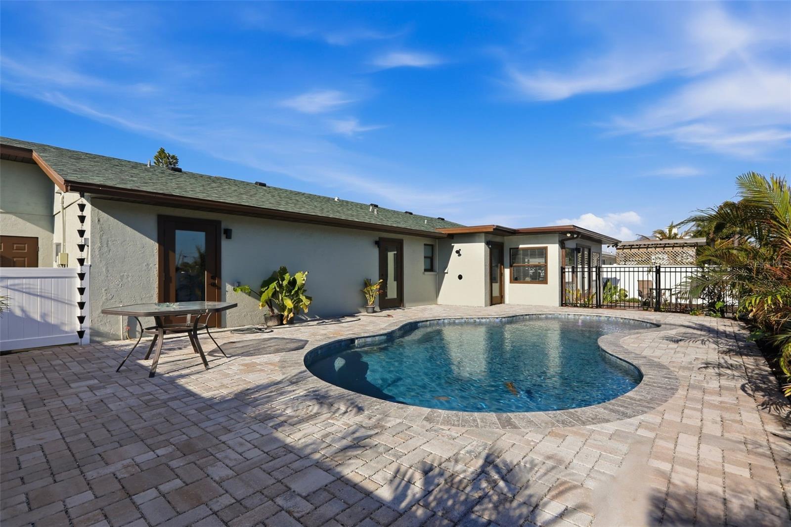 501 65TH ST, HOLMES BEACH, FL, 34217