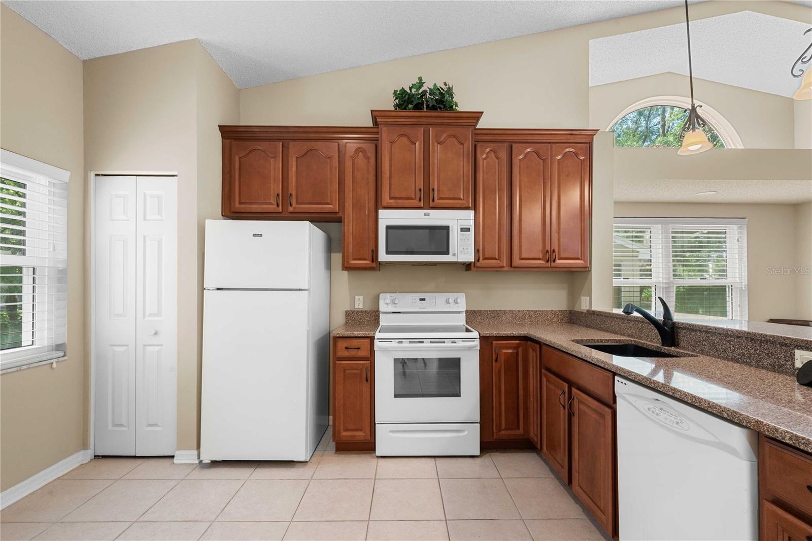 5235 LOCHMEAD TER, ZEPHYRHILLS, FL, 33541