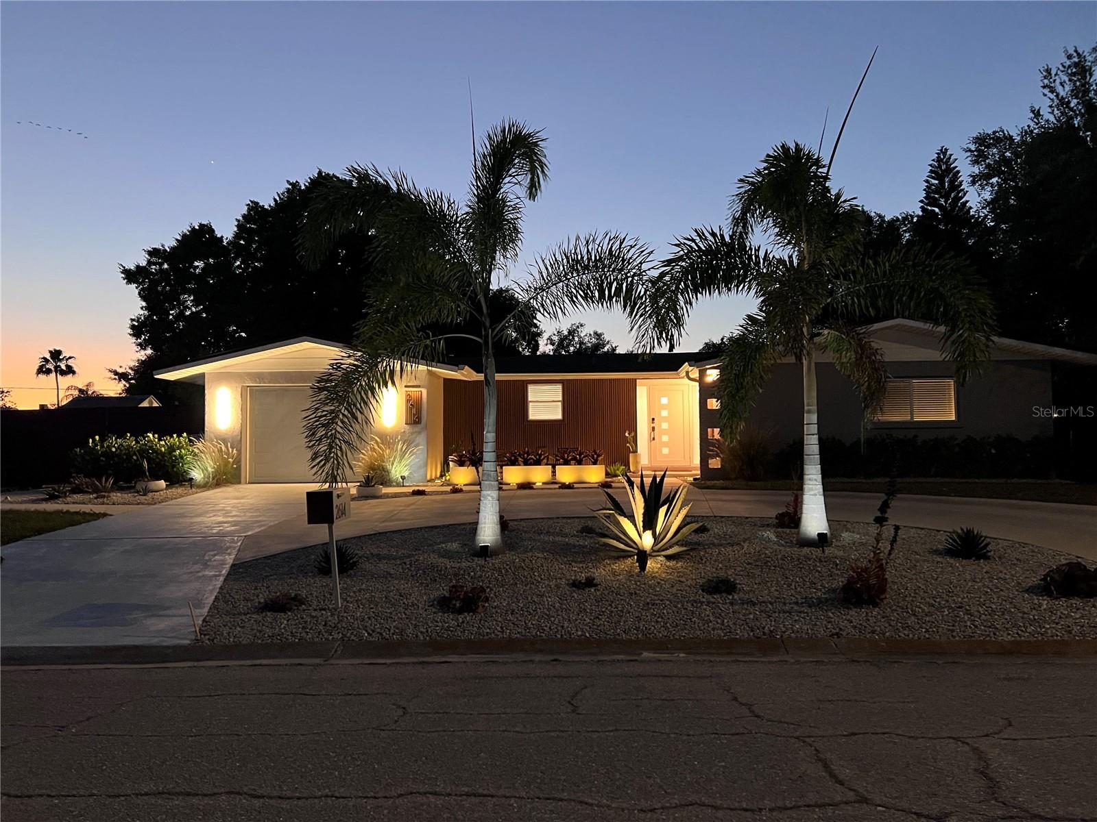 2614 CROTON AVE, SARASOTA, FL, 34239