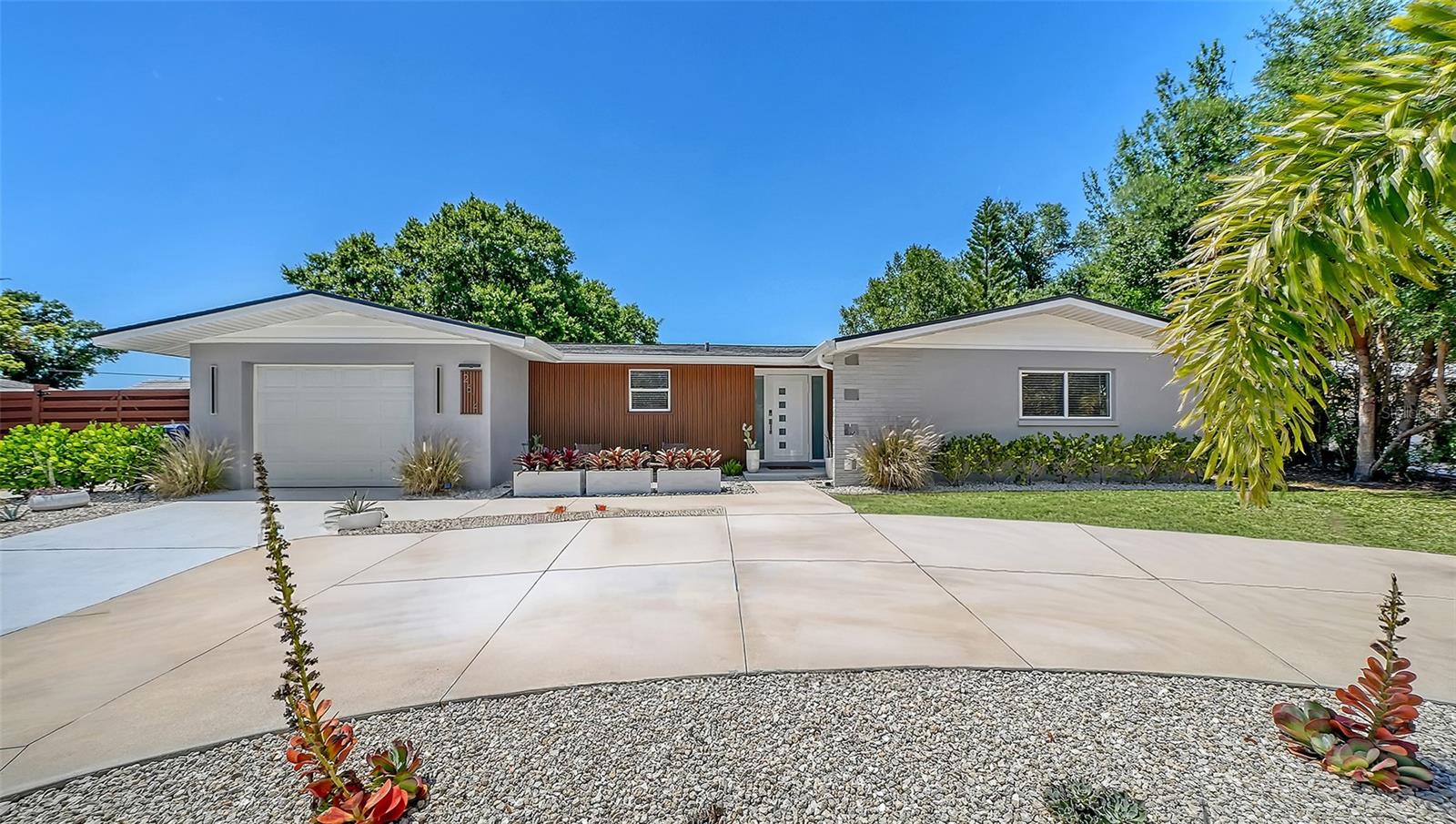 2614 CROTON AVE, SARASOTA, FL, 34239