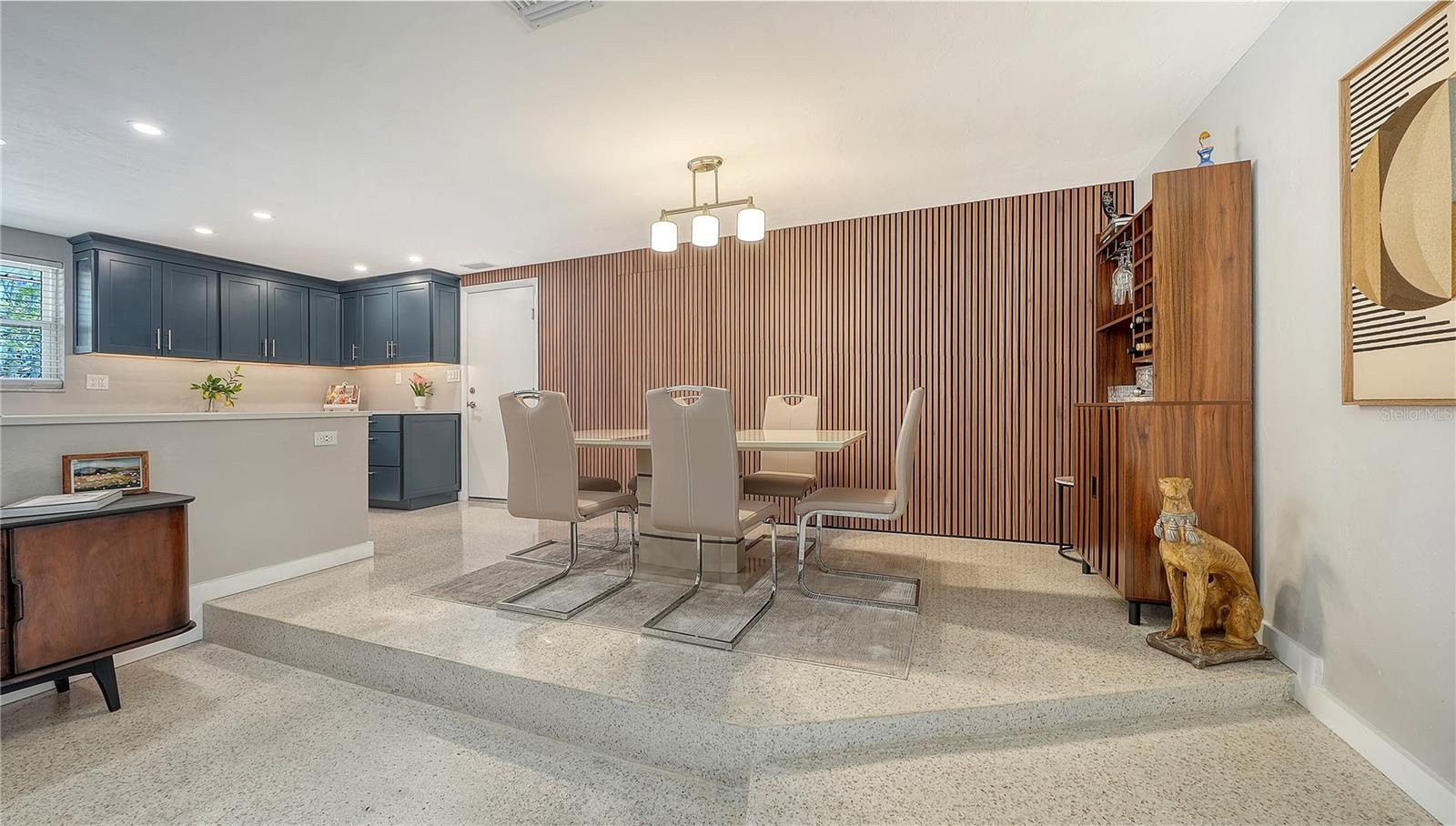 2614 CROTON AVE, SARASOTA, FL, 34239