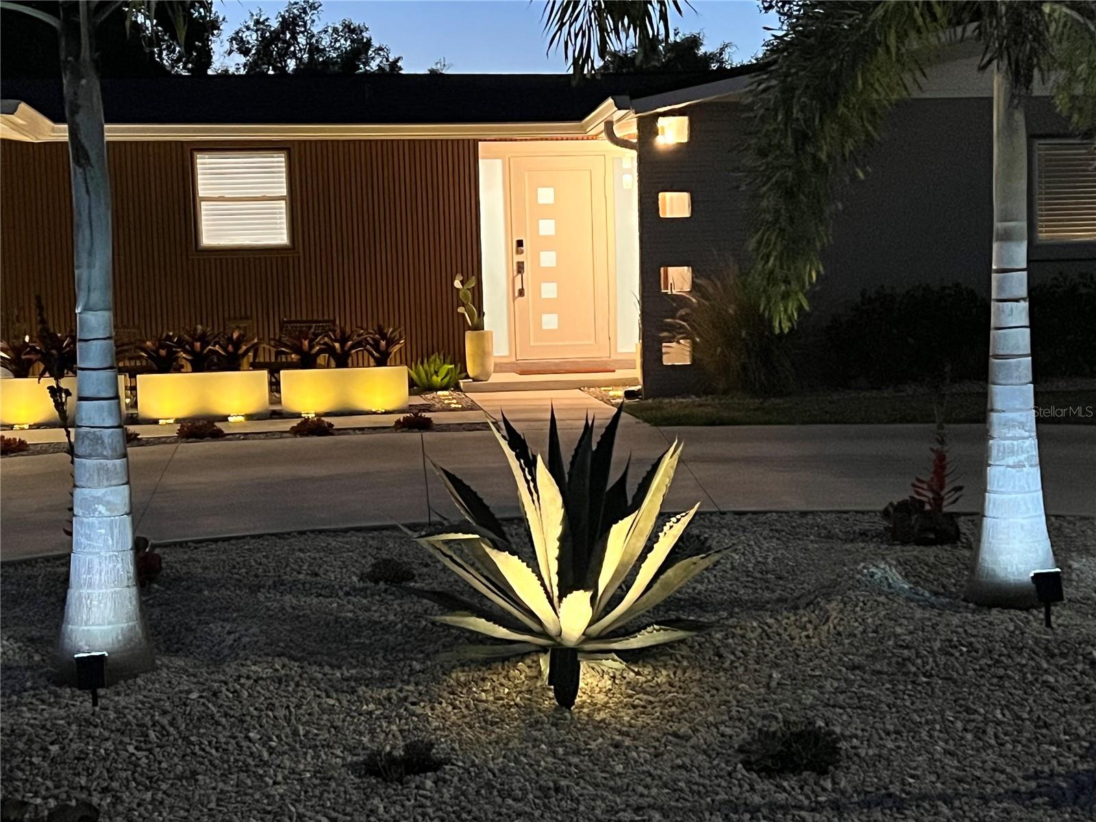 2614 CROTON AVE, SARASOTA, FL, 34239