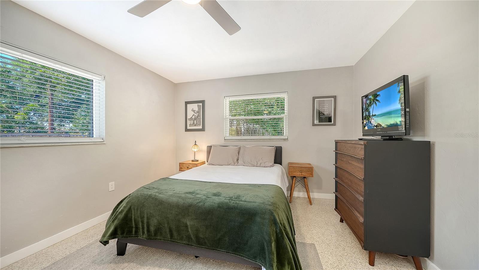 2614 CROTON AVE, SARASOTA, FL, 34239