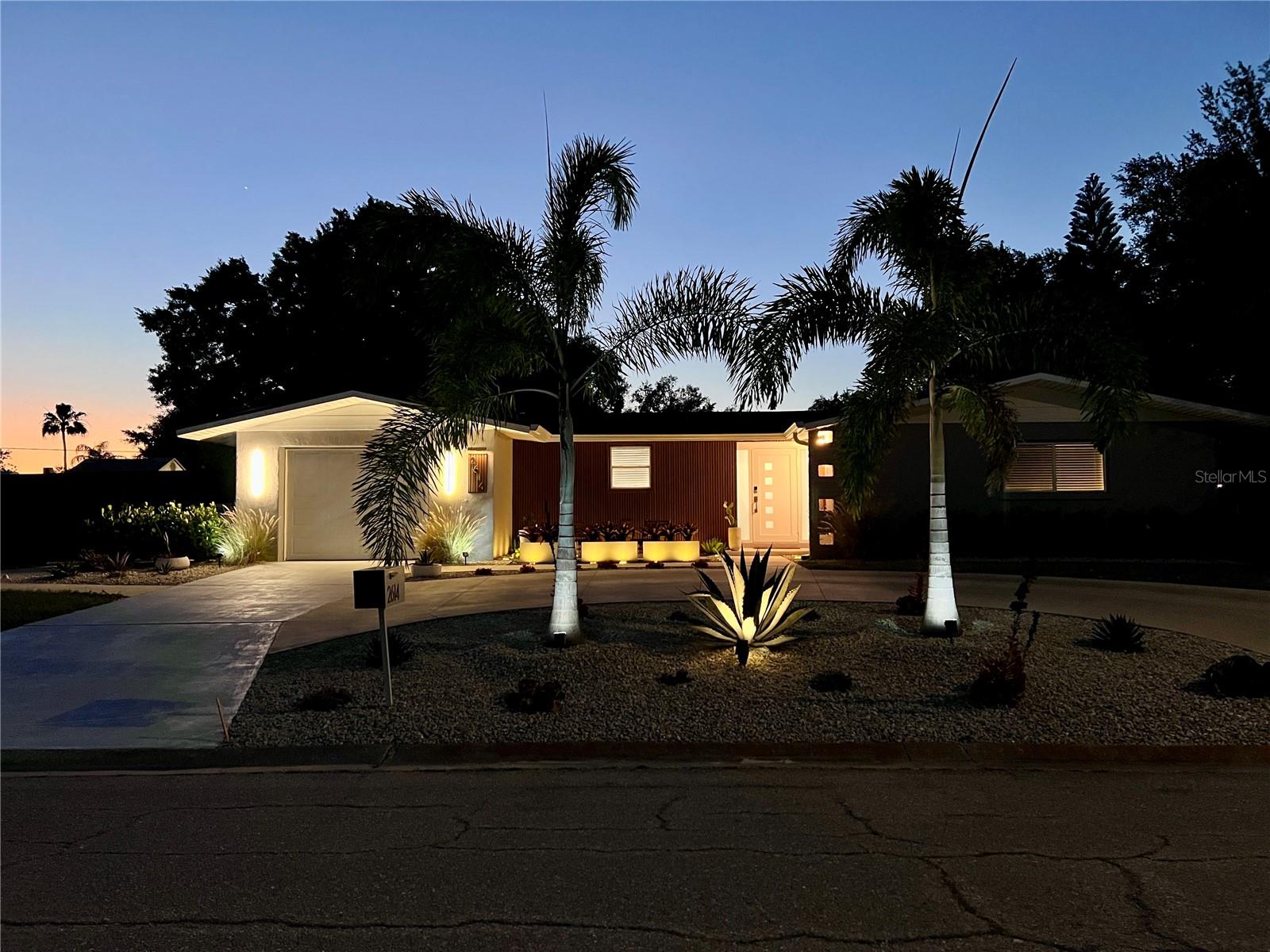 2614 CROTON AVE, SARASOTA, FL, 34239