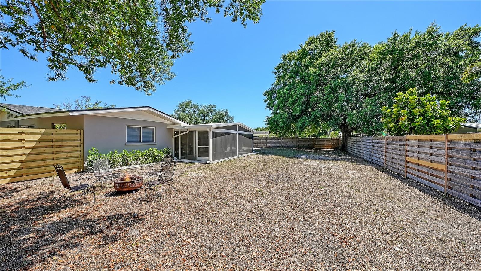 2614 CROTON AVE, SARASOTA, FL, 34239