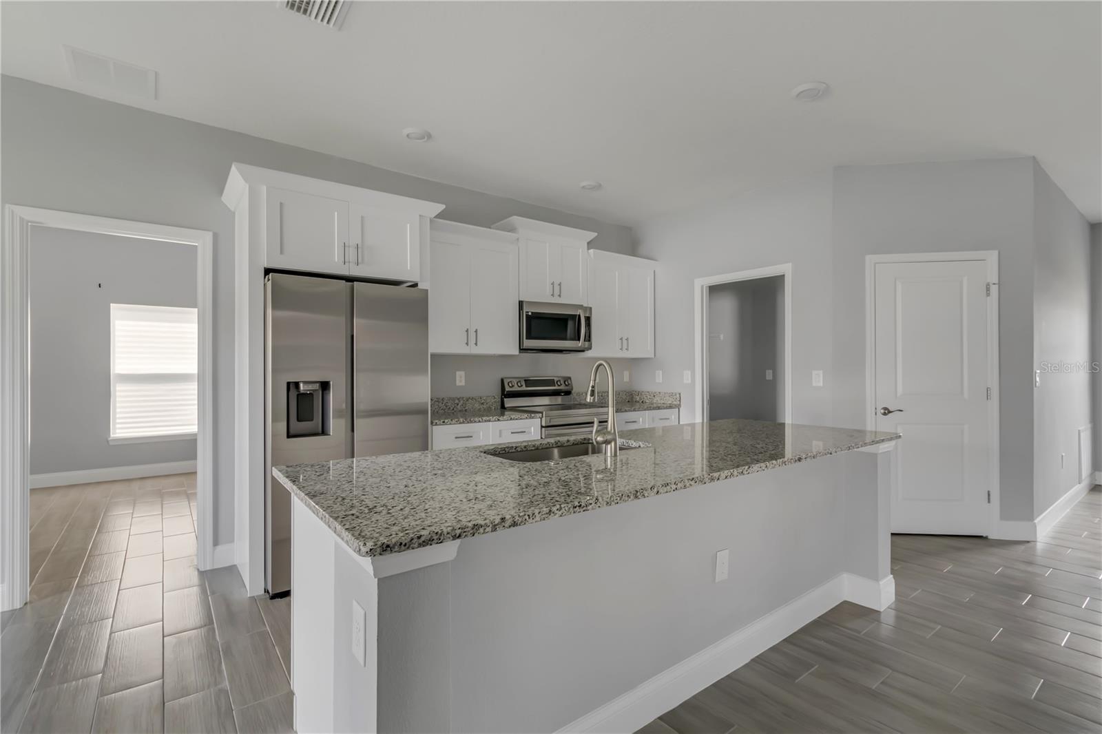 932 ALBERTVILLE CT, KISSIMMEE, FL, 34759