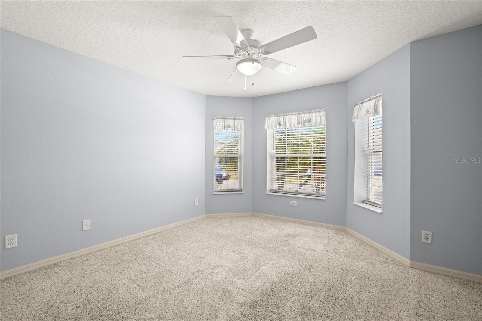 551 SALMON CT, OLDSMAR, FL, 34677