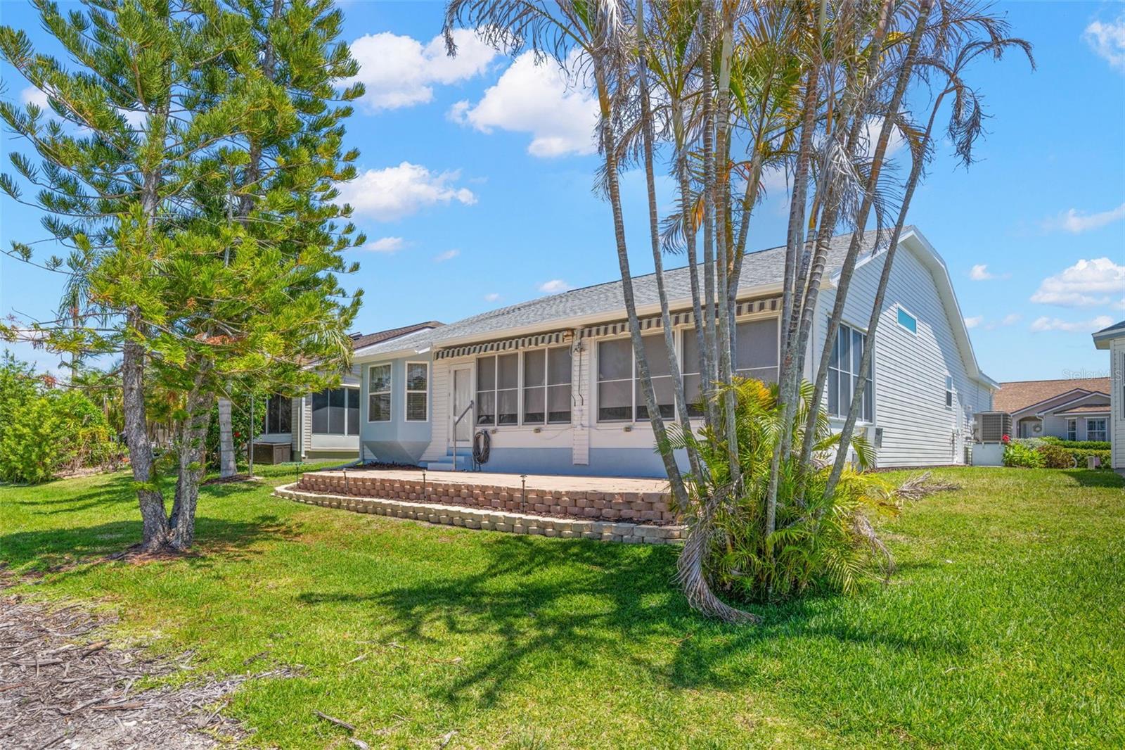 551 SALMON CT, OLDSMAR, FL, 34677