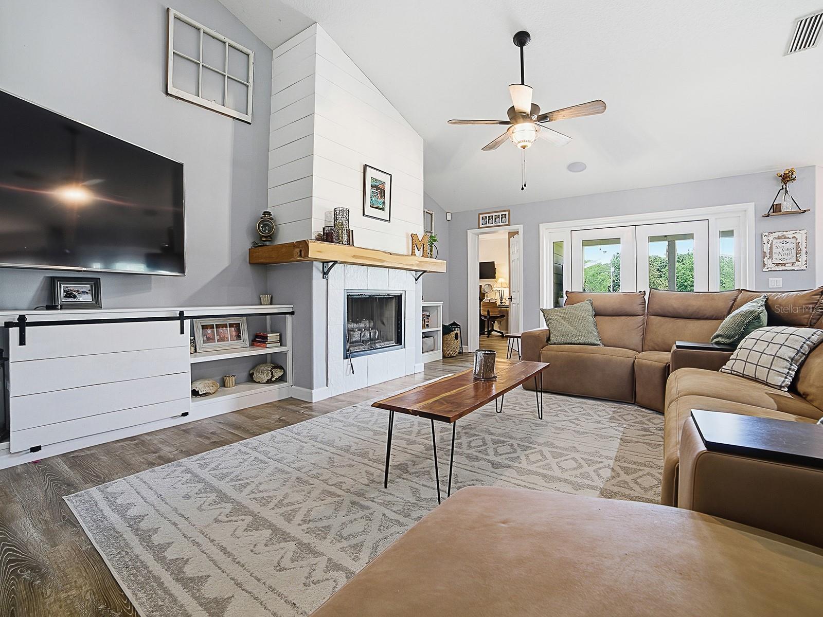 7817 LAUREL VIEW DR, MOUNT DORA, FL, 32757