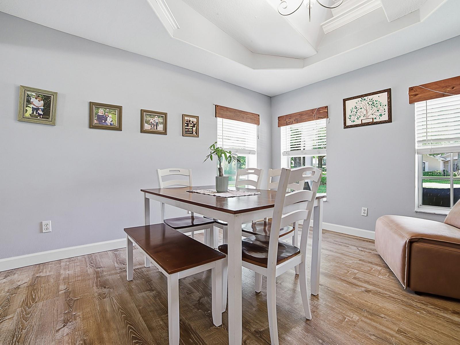 7817 LAUREL VIEW DR, MOUNT DORA, FL, 32757