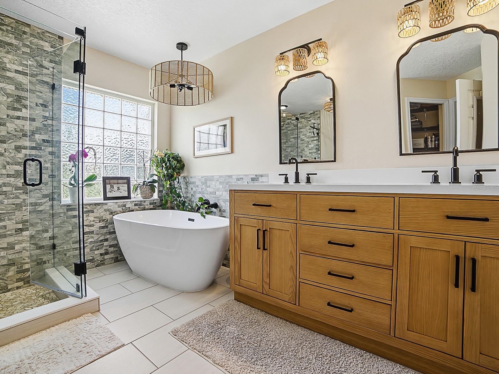 7817 LAUREL VIEW DR, MOUNT DORA, FL, 32757