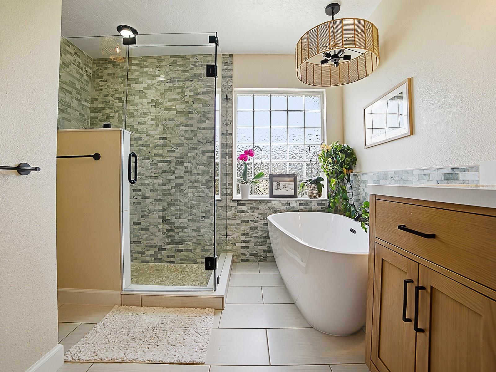 7817 LAUREL VIEW DR, MOUNT DORA, FL, 32757