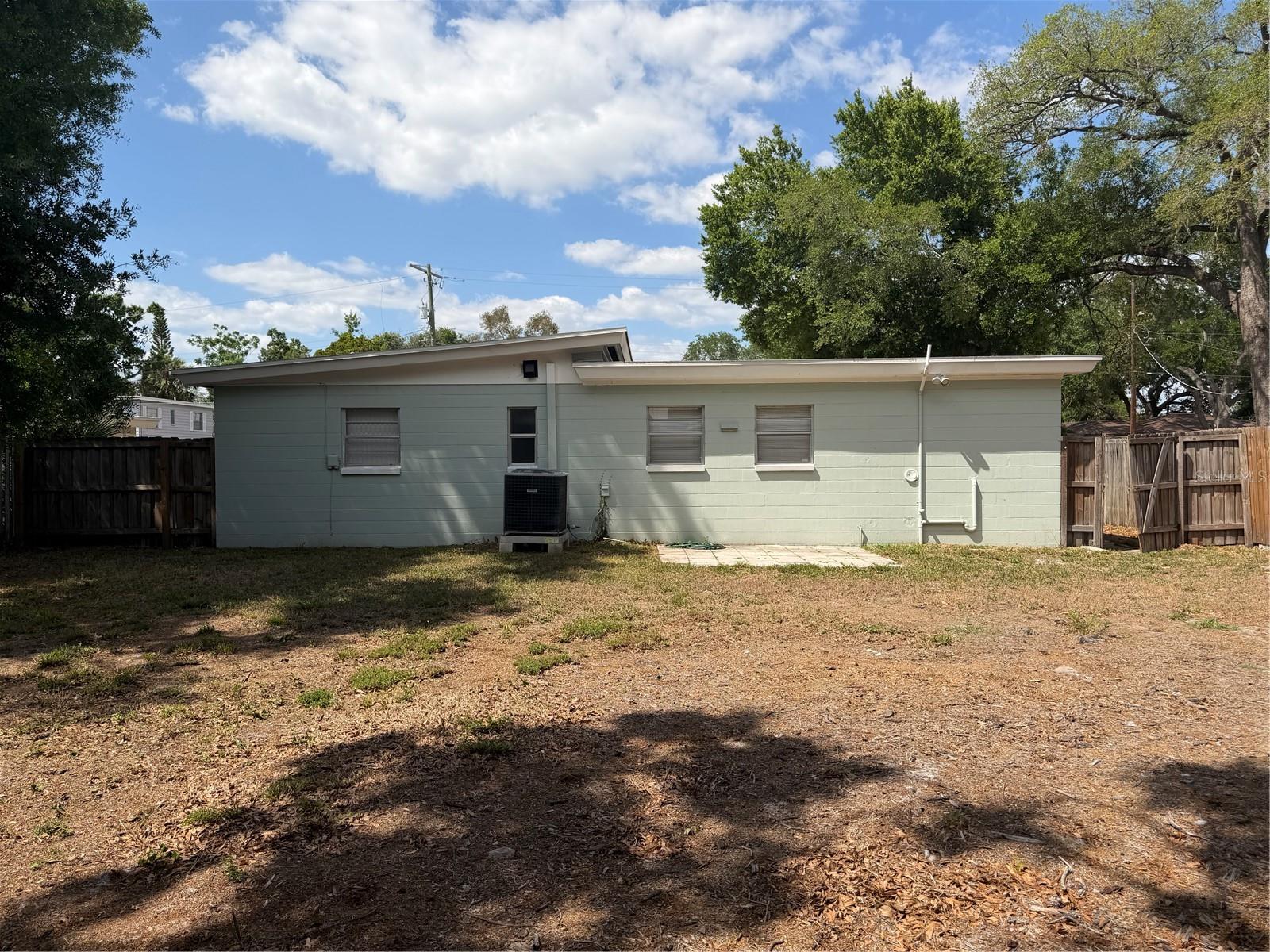3522 W PAUL AVE, TAMPA, FL, 33611