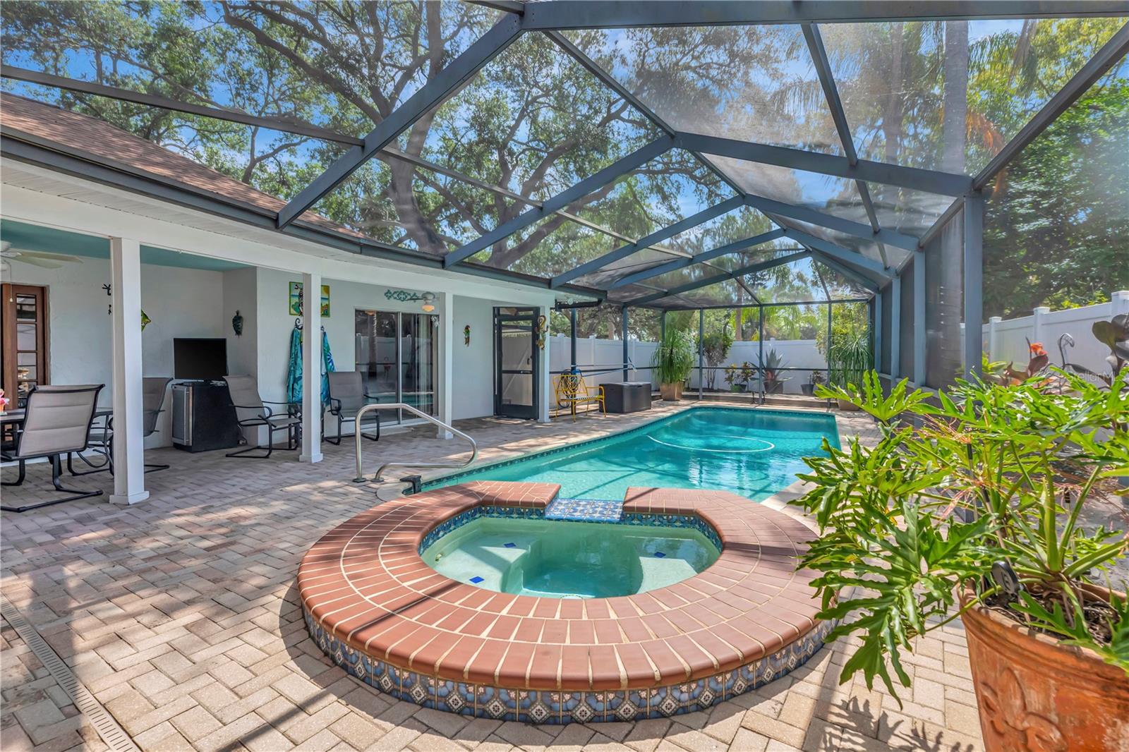 2820 VALENCIA LN W, PALM HARBOR, FL, 34684