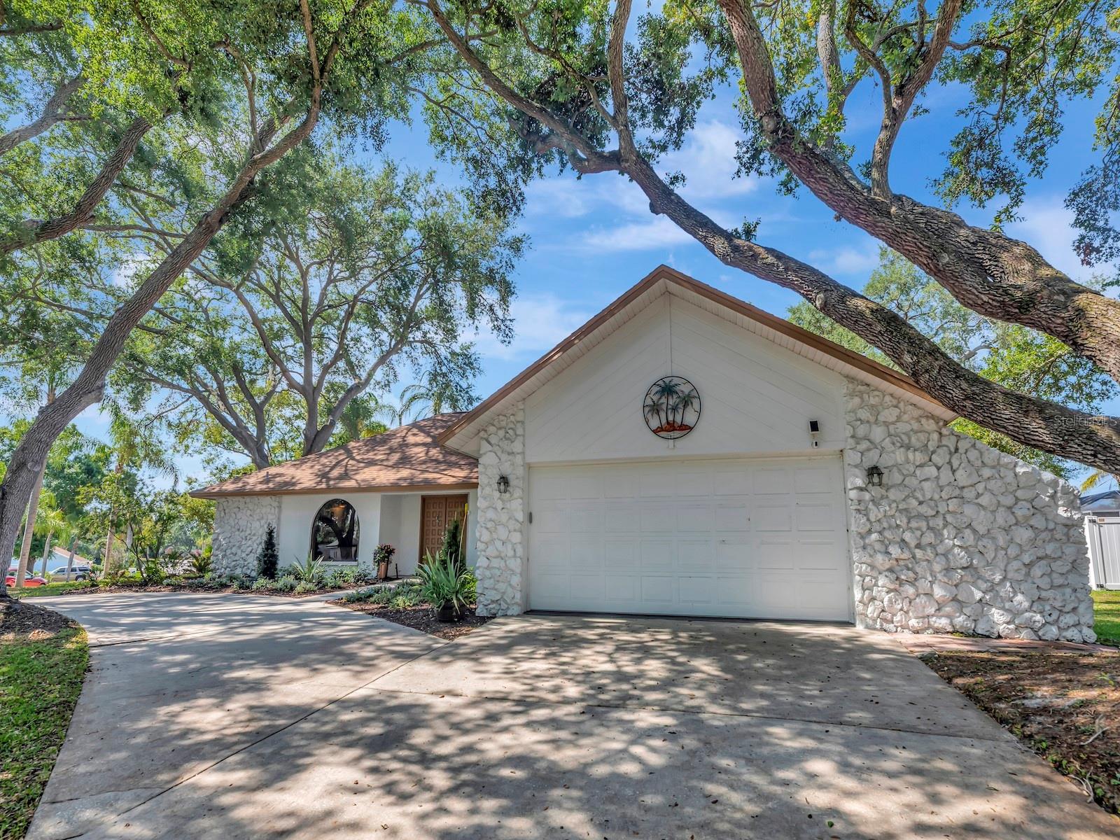 2820 VALENCIA LN W, PALM HARBOR, FL, 34684