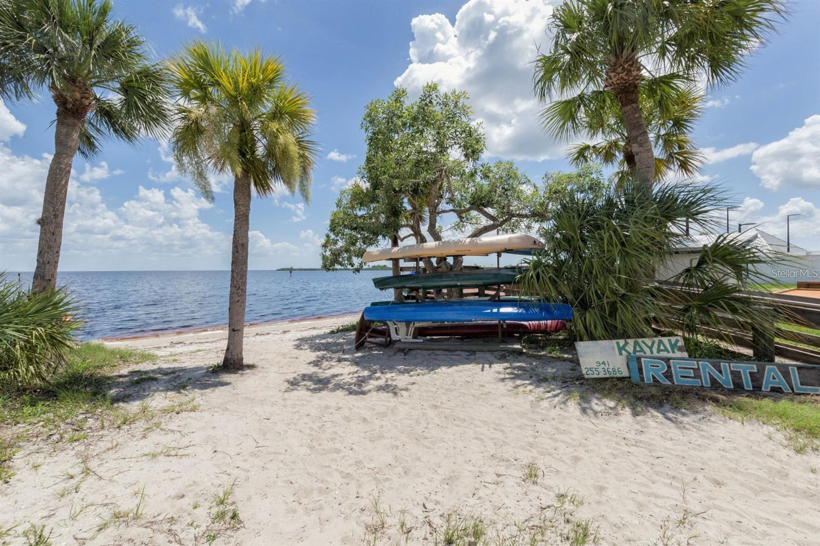527 BLACKBURN BLVD, NORTH PORT, FL, 34287