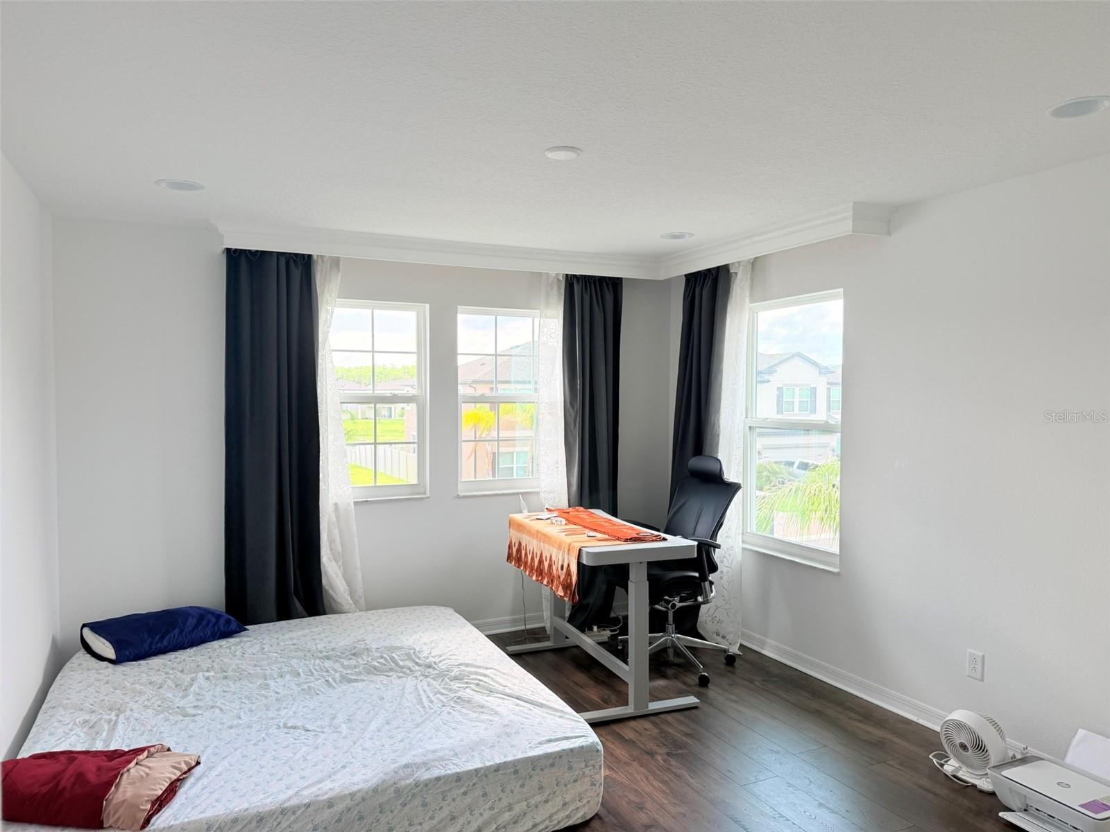 11131 SUNDRIFT DR, TAMPA, FL, 33647