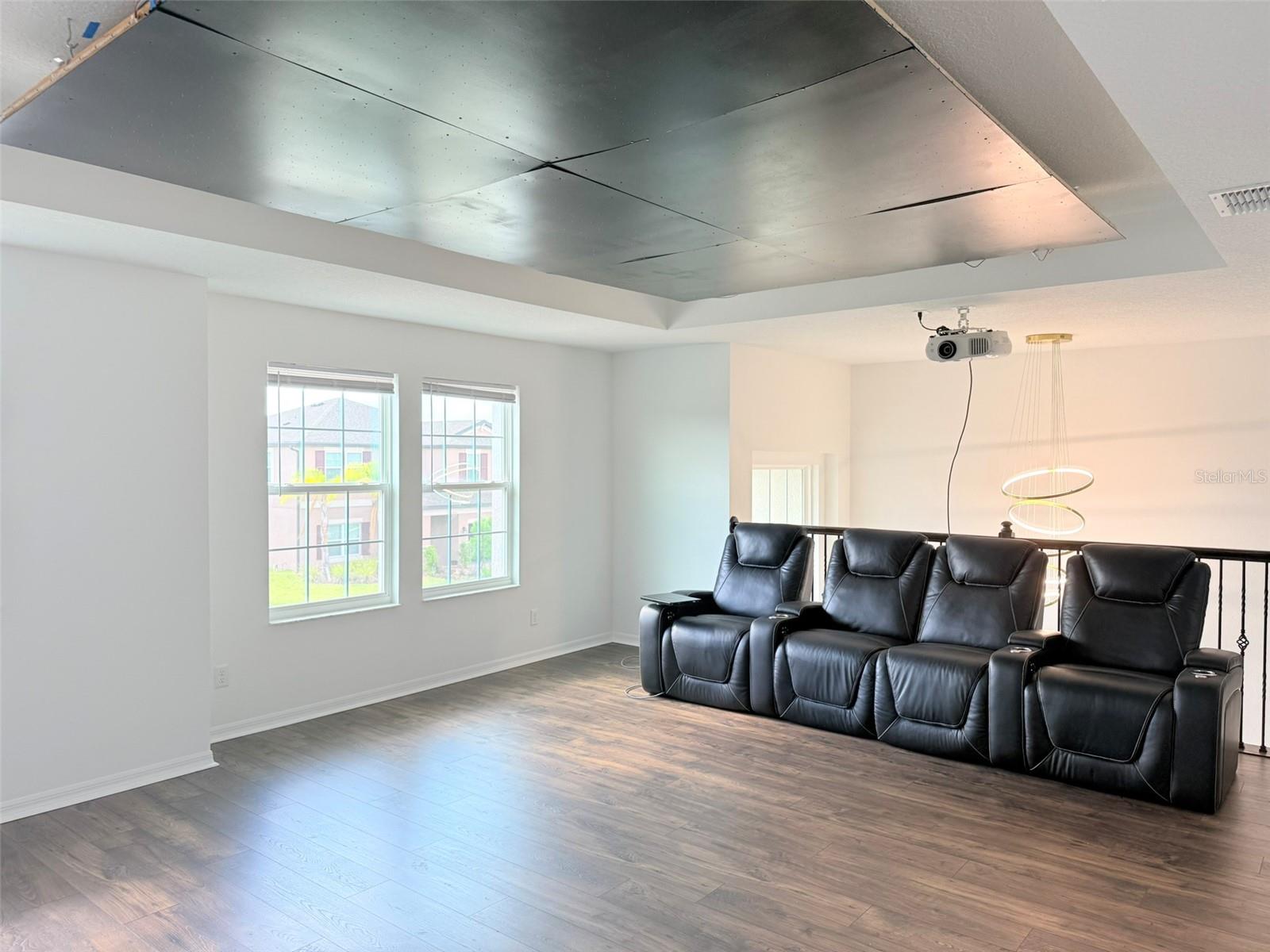 11131 SUNDRIFT DR, TAMPA, FL, 33647