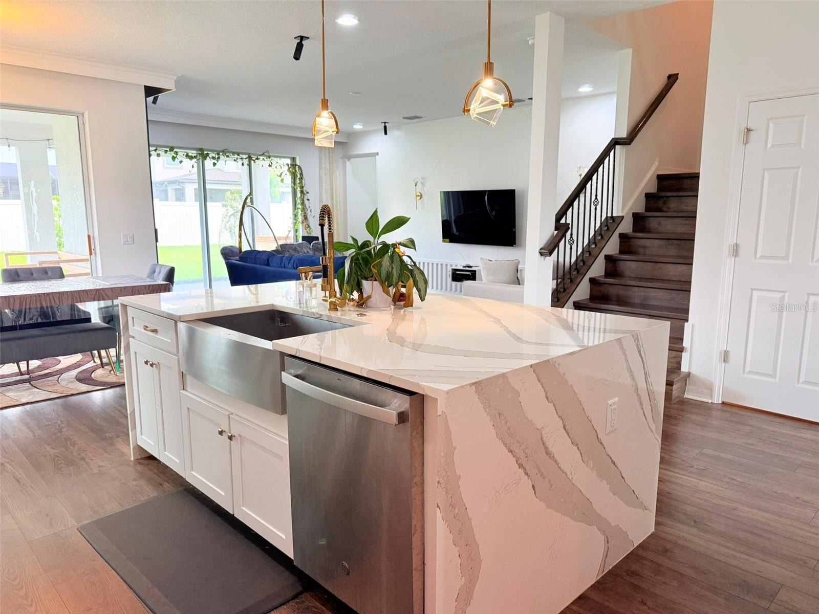 11131 SUNDRIFT DR, TAMPA, FL, 33647