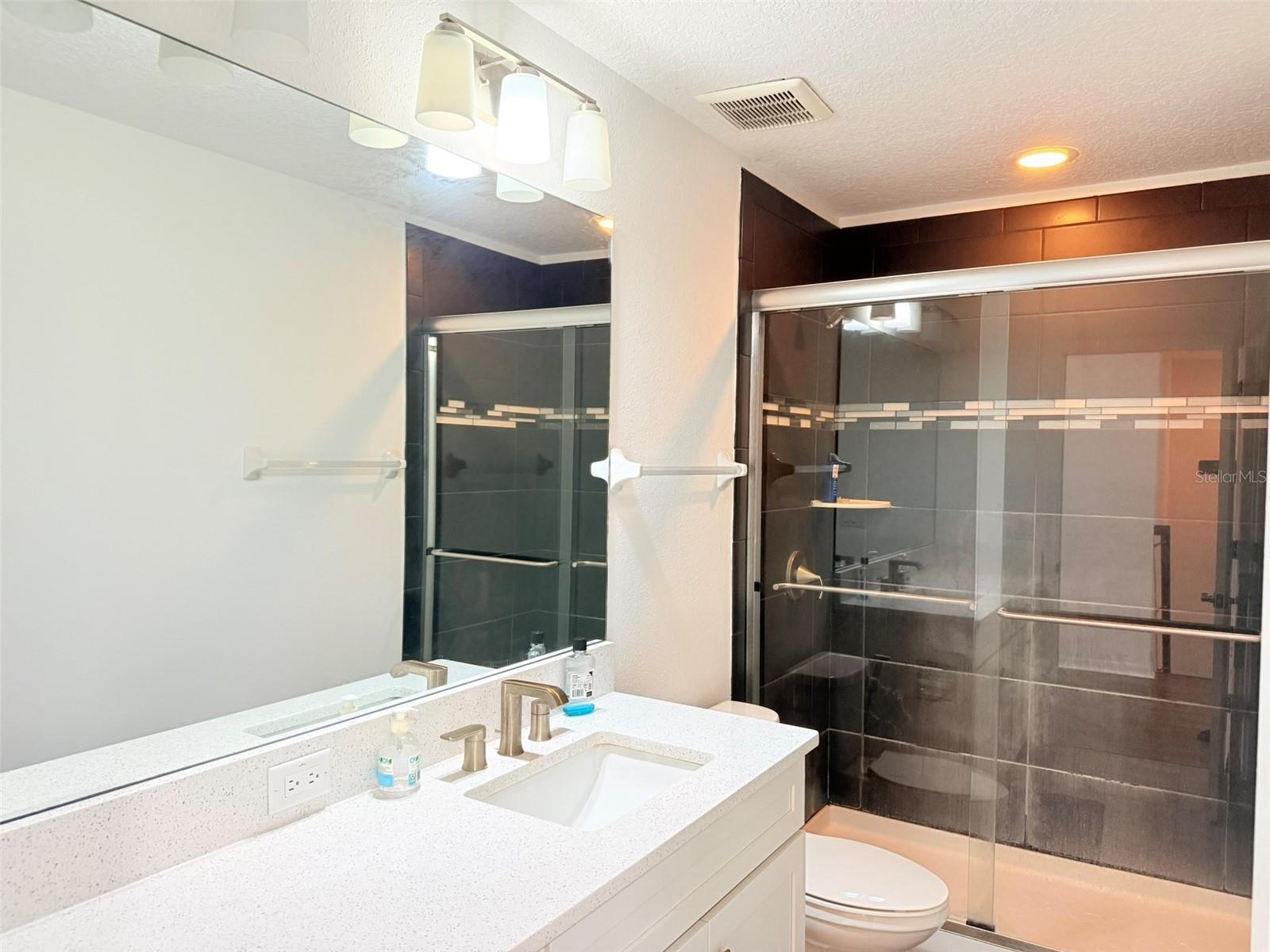 11131 SUNDRIFT DR, TAMPA, FL, 33647