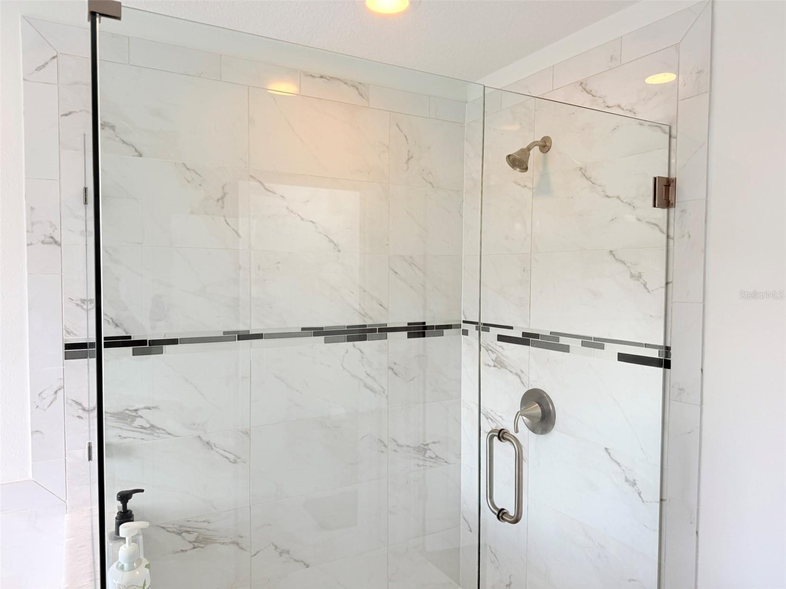 11131 SUNDRIFT DR, TAMPA, FL, 33647