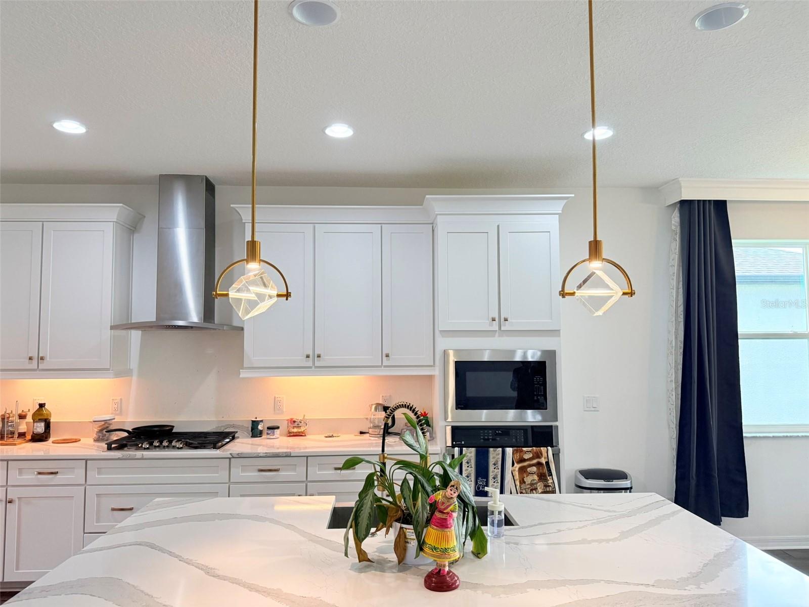 11131 SUNDRIFT DR, TAMPA, FL, 33647