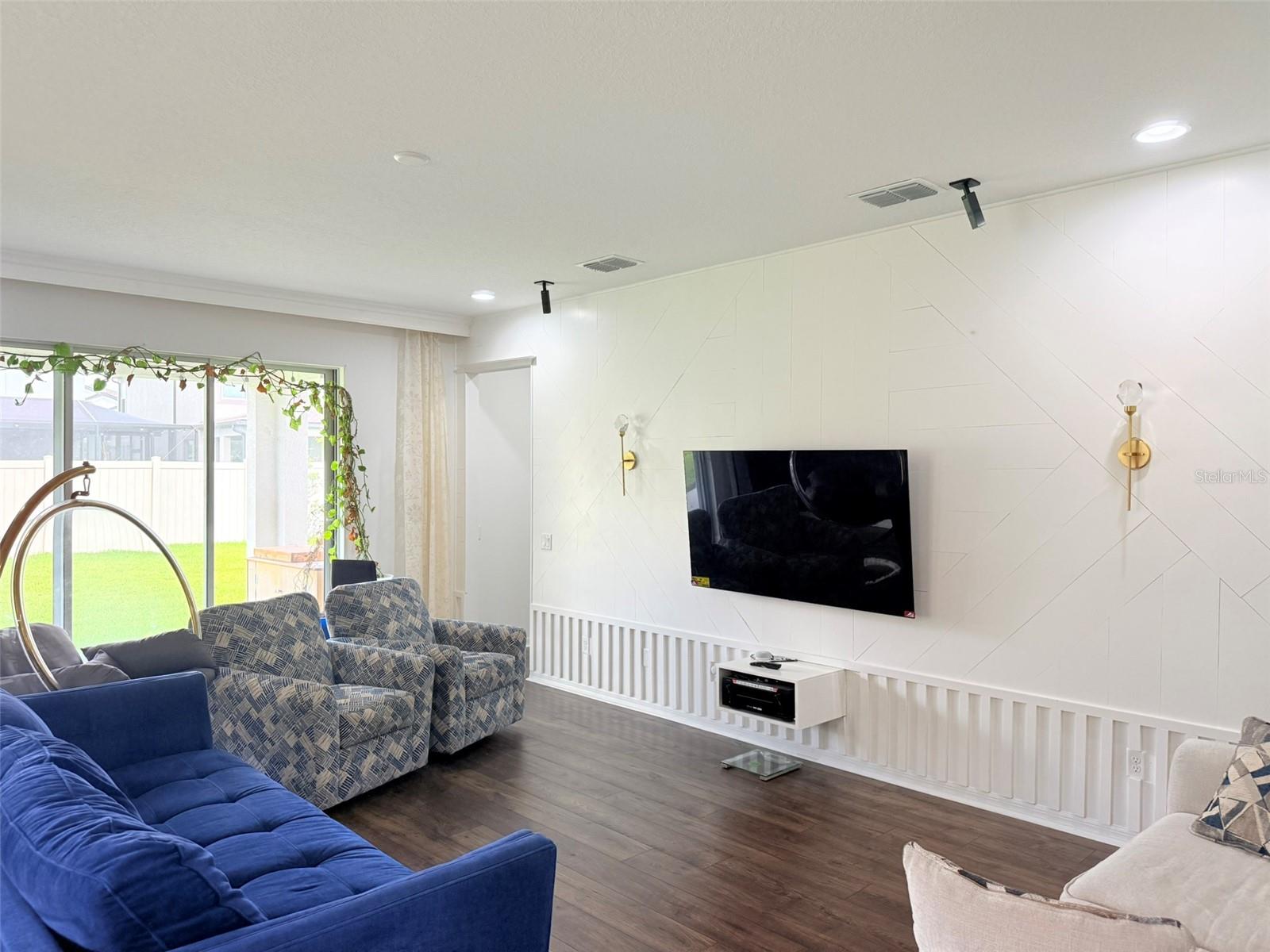 11131 SUNDRIFT DR, TAMPA, FL, 33647