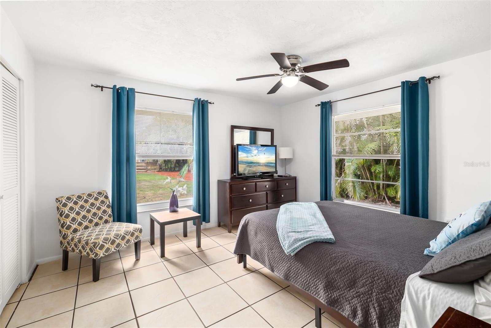 4001 GROVELAND AVE, SARASOTA, FL, 34231
