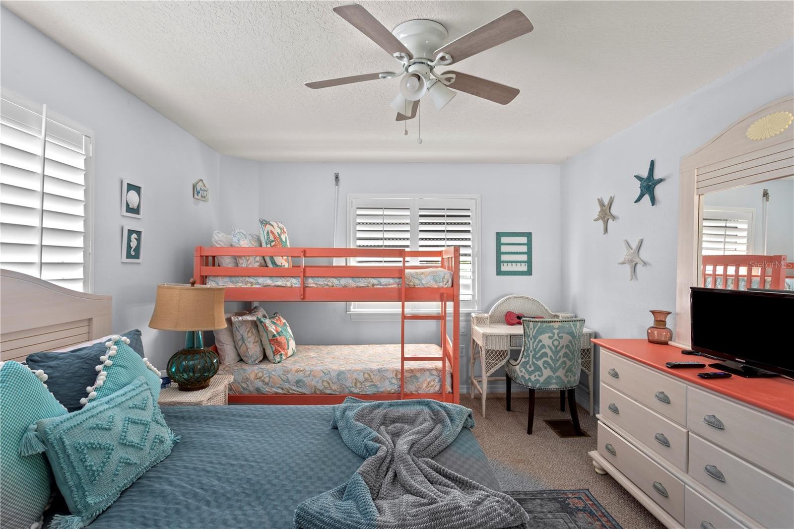 13095 GULF LN, MADEIRA BEACH, FL, 33708