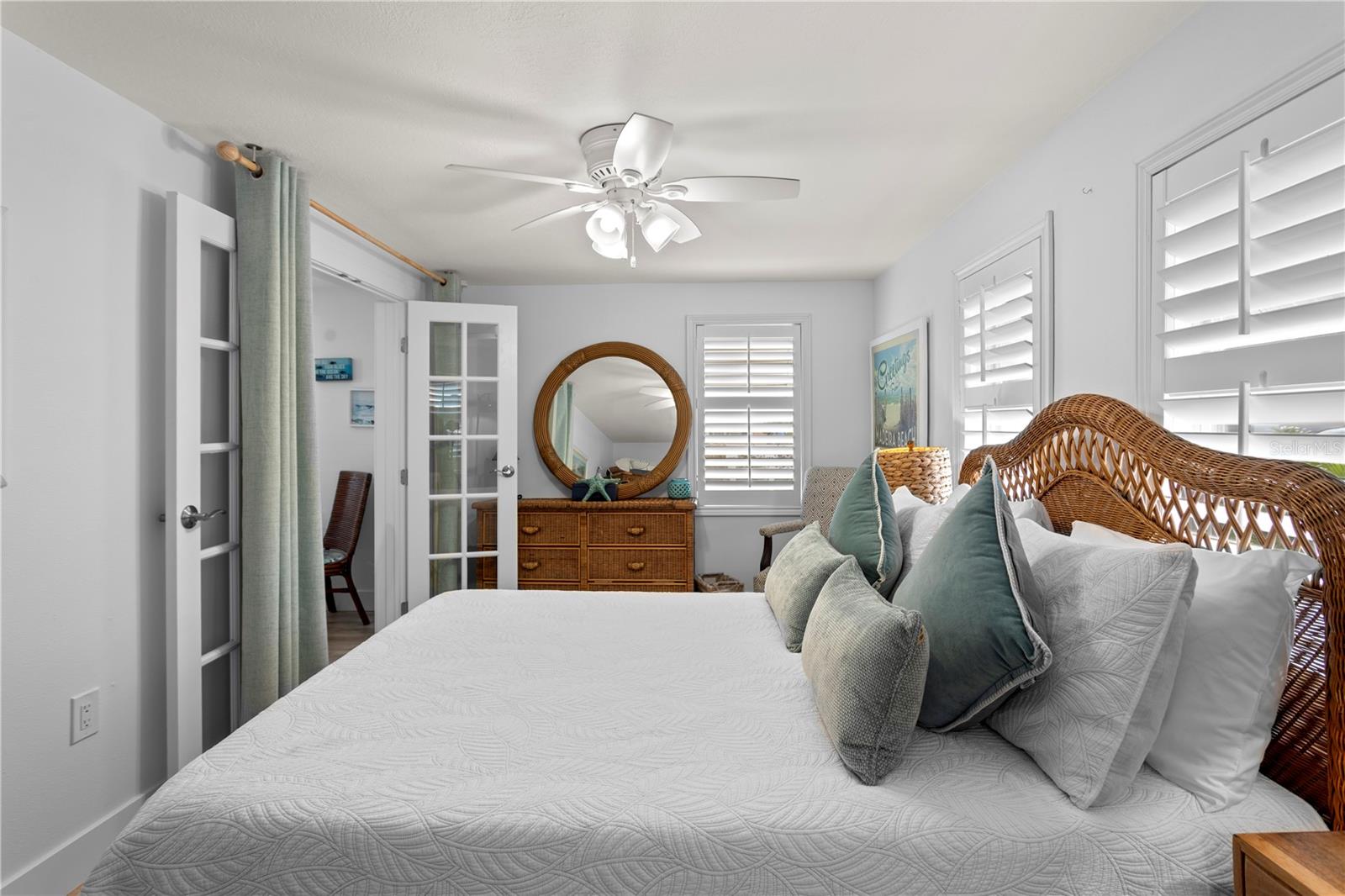 13095 GULF LN, MADEIRA BEACH, FL, 33708