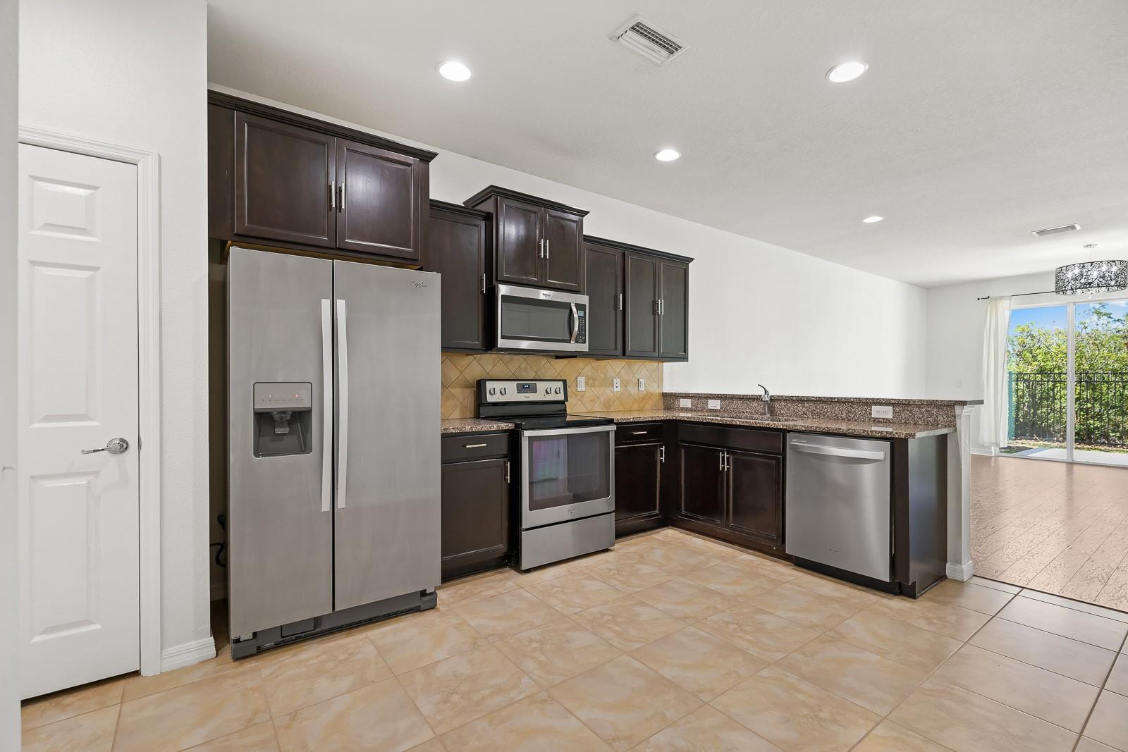 9211 HILLCROFT DR, RIVERVIEW, FL, 33578