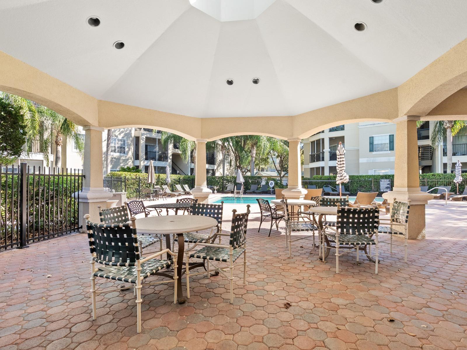 5168 NORTHRIDGE RD #102, SARASOTA, FL, 34238