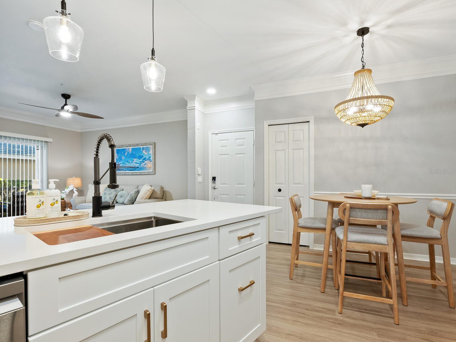 5168 NORTHRIDGE RD #102, SARASOTA, FL, 34238