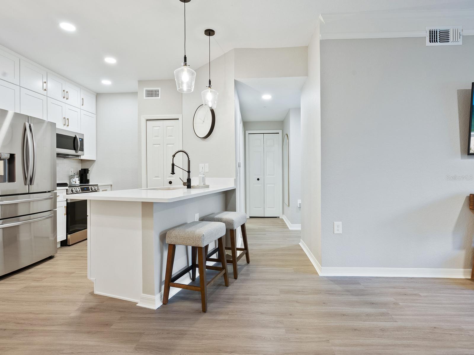 5168 NORTHRIDGE RD #102, SARASOTA, FL, 34238