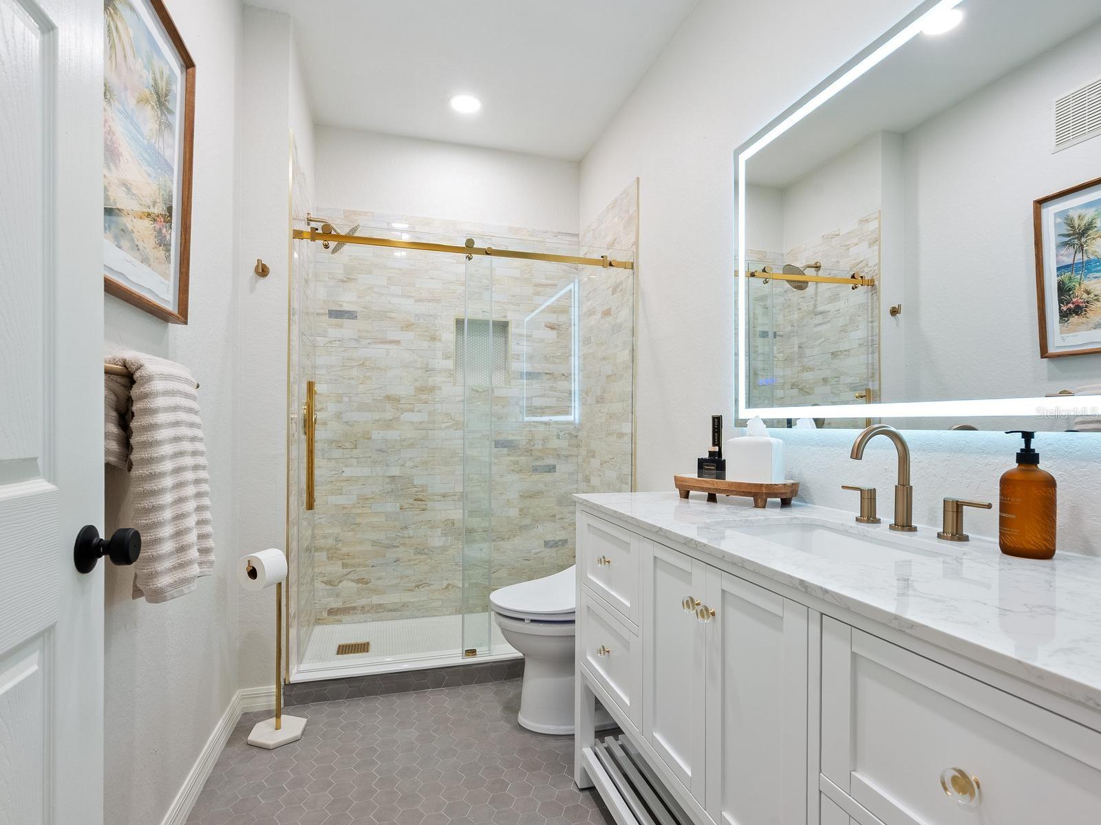 5168 NORTHRIDGE RD #102, SARASOTA, FL, 34238