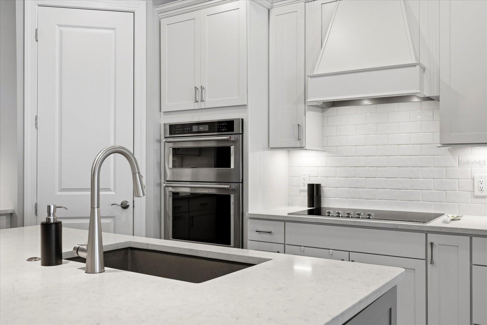 726 GADWALL CT, BRADENTON, FL, 34212