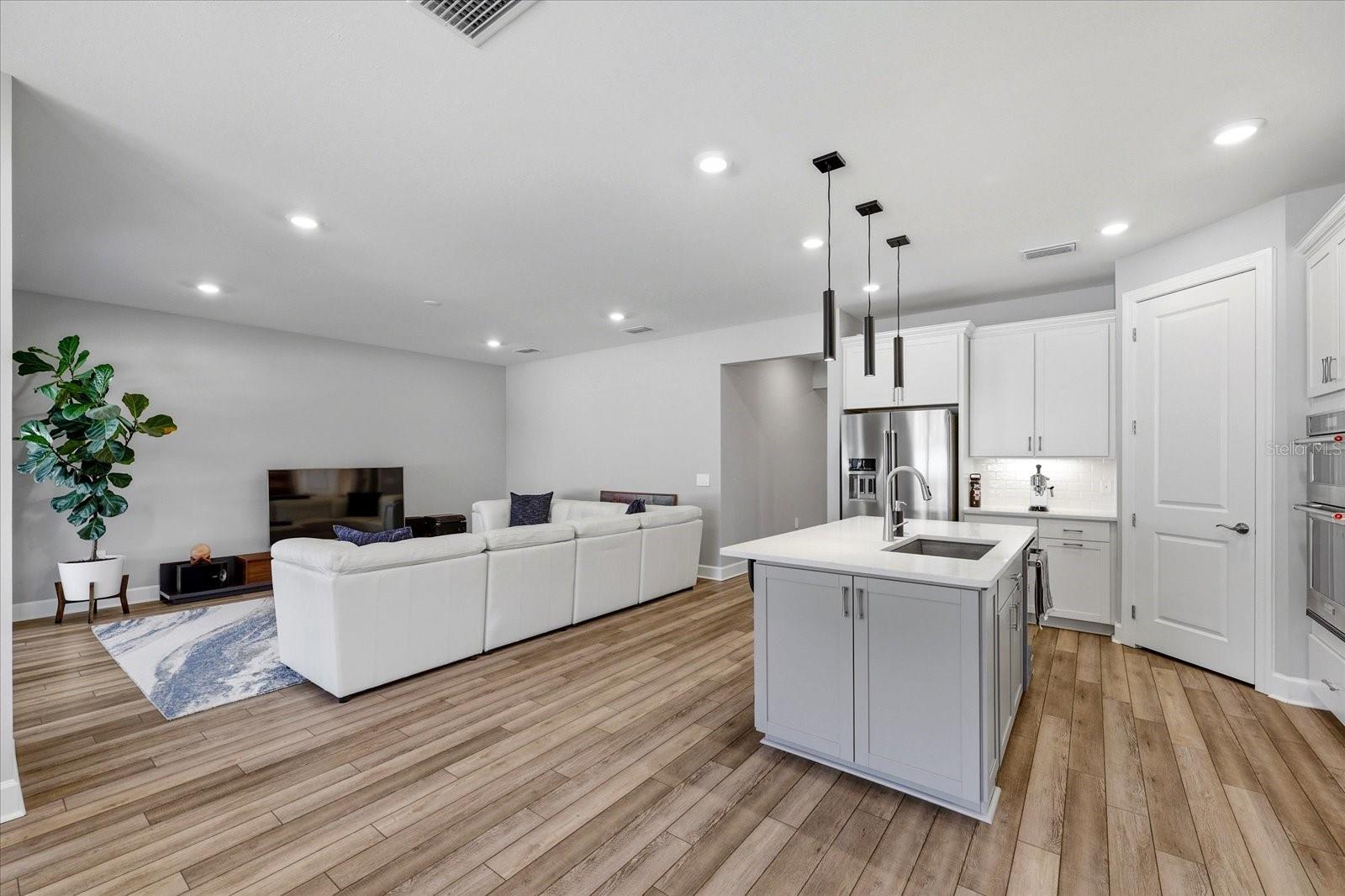 726 GADWALL CT, BRADENTON, FL, 34212