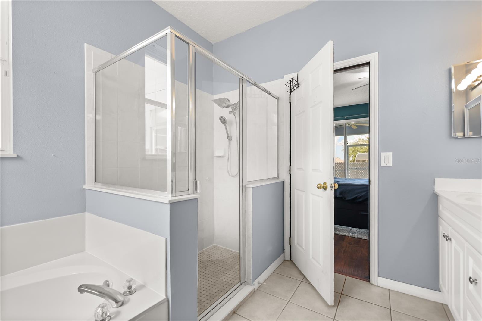 333 HIGHER COMBE DR, DAVENPORT, FL, 33897