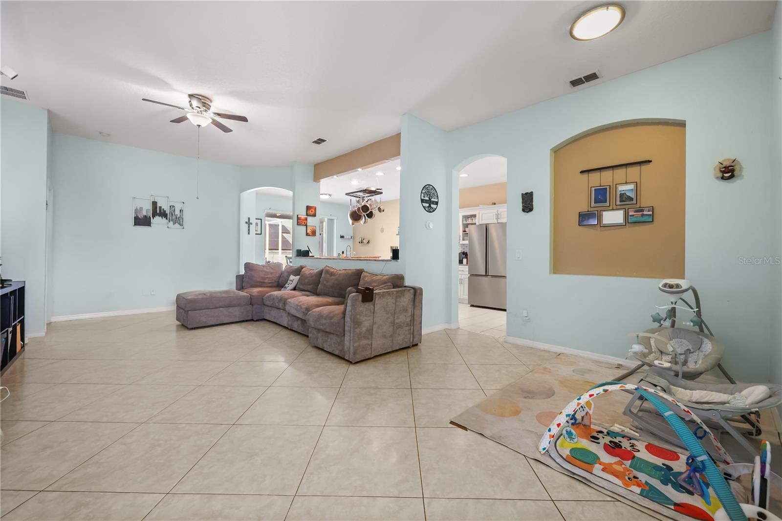 333 HIGHER COMBE DR, DAVENPORT, FL, 33897