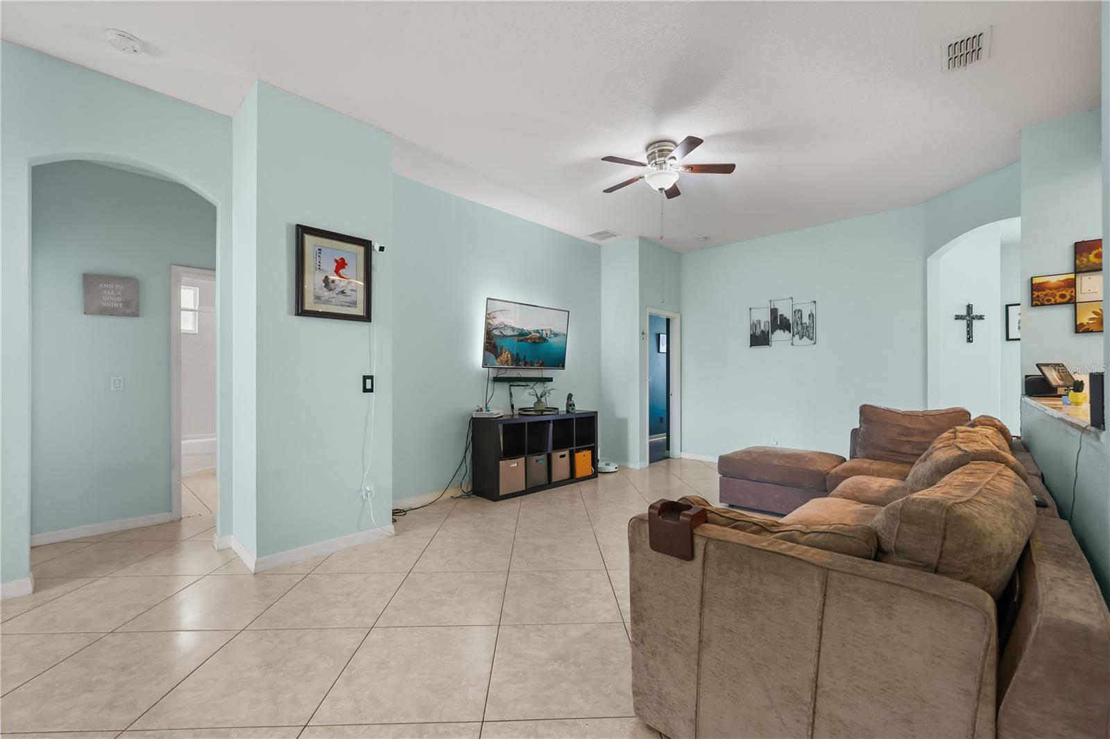 333 HIGHER COMBE DR, DAVENPORT, FL, 33897