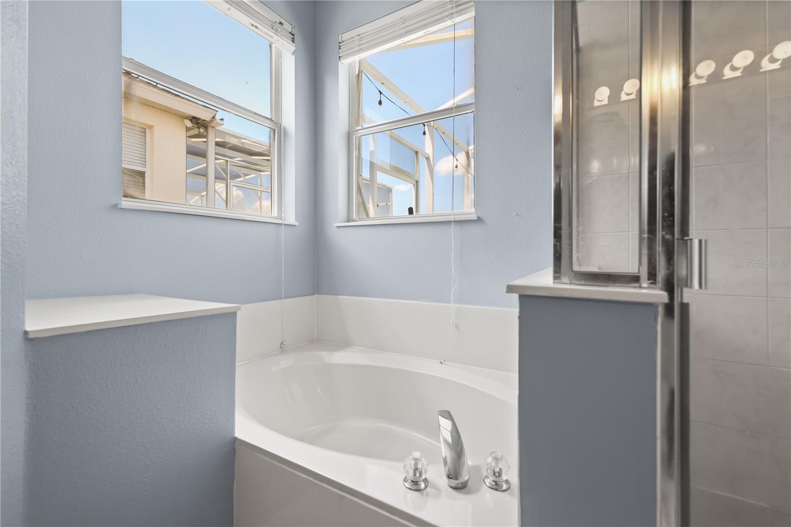 333 HIGHER COMBE DR, DAVENPORT, FL, 33897