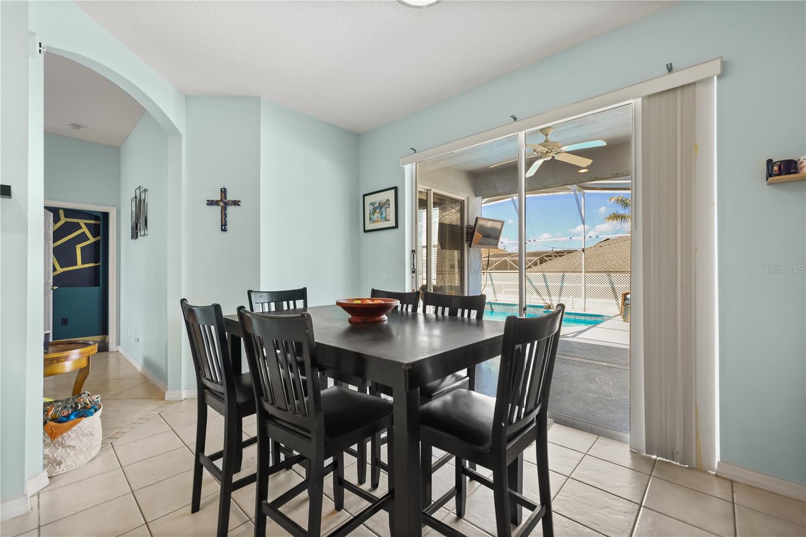 333 HIGHER COMBE DR, DAVENPORT, FL, 33897