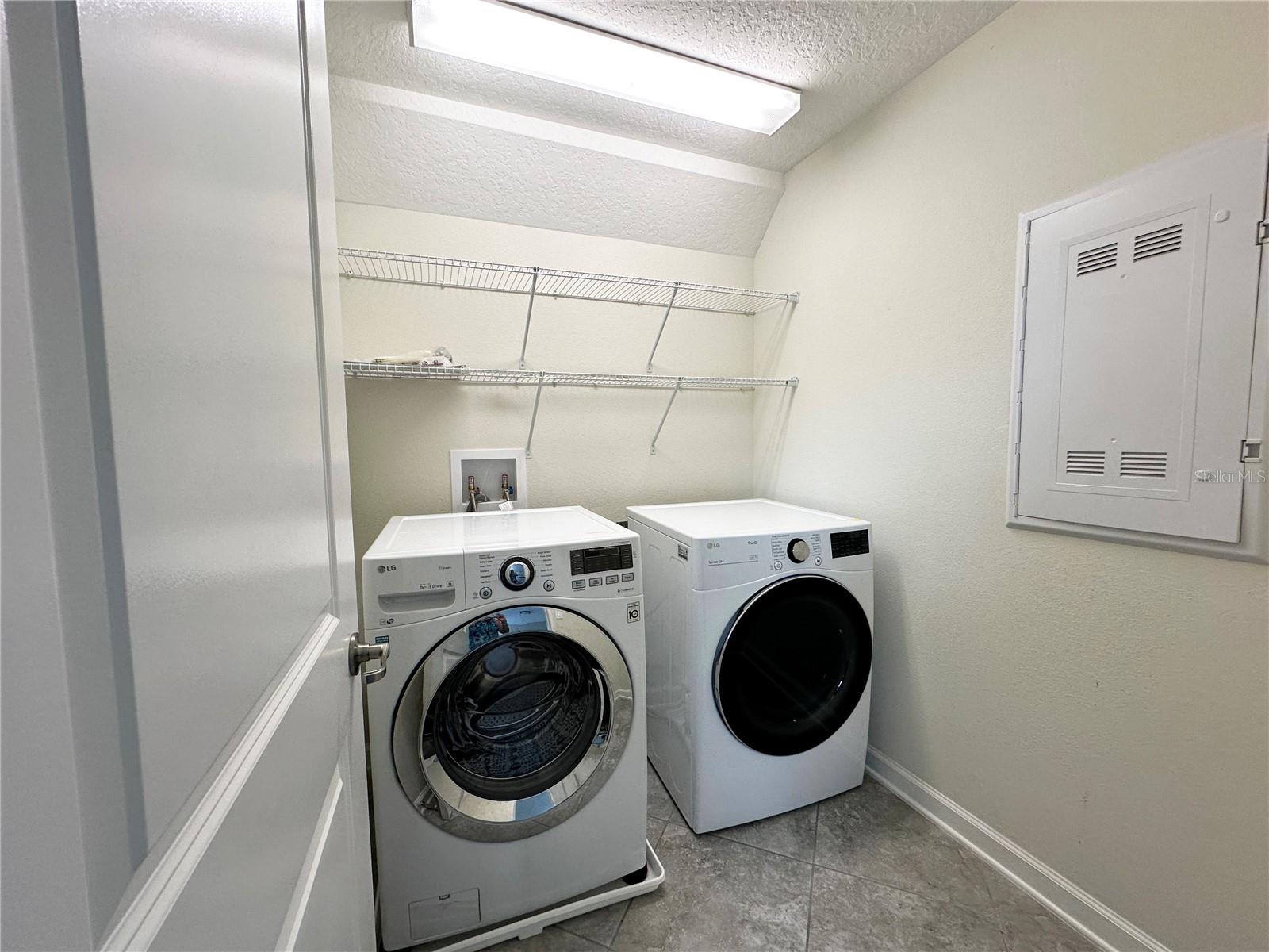 10182 AUTHORS WAY, ORLANDO, FL, 32832